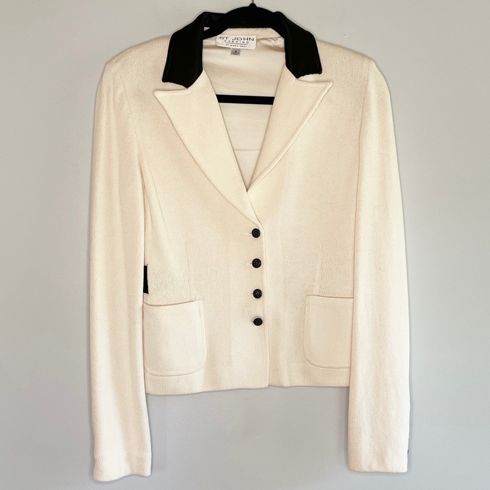 St. John Evening by Marie Gray Cream Santana Knit Blazer - size 4